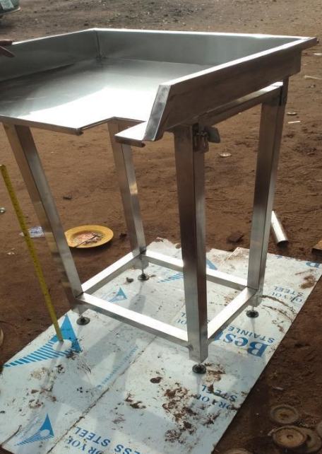 Stainless steel work table